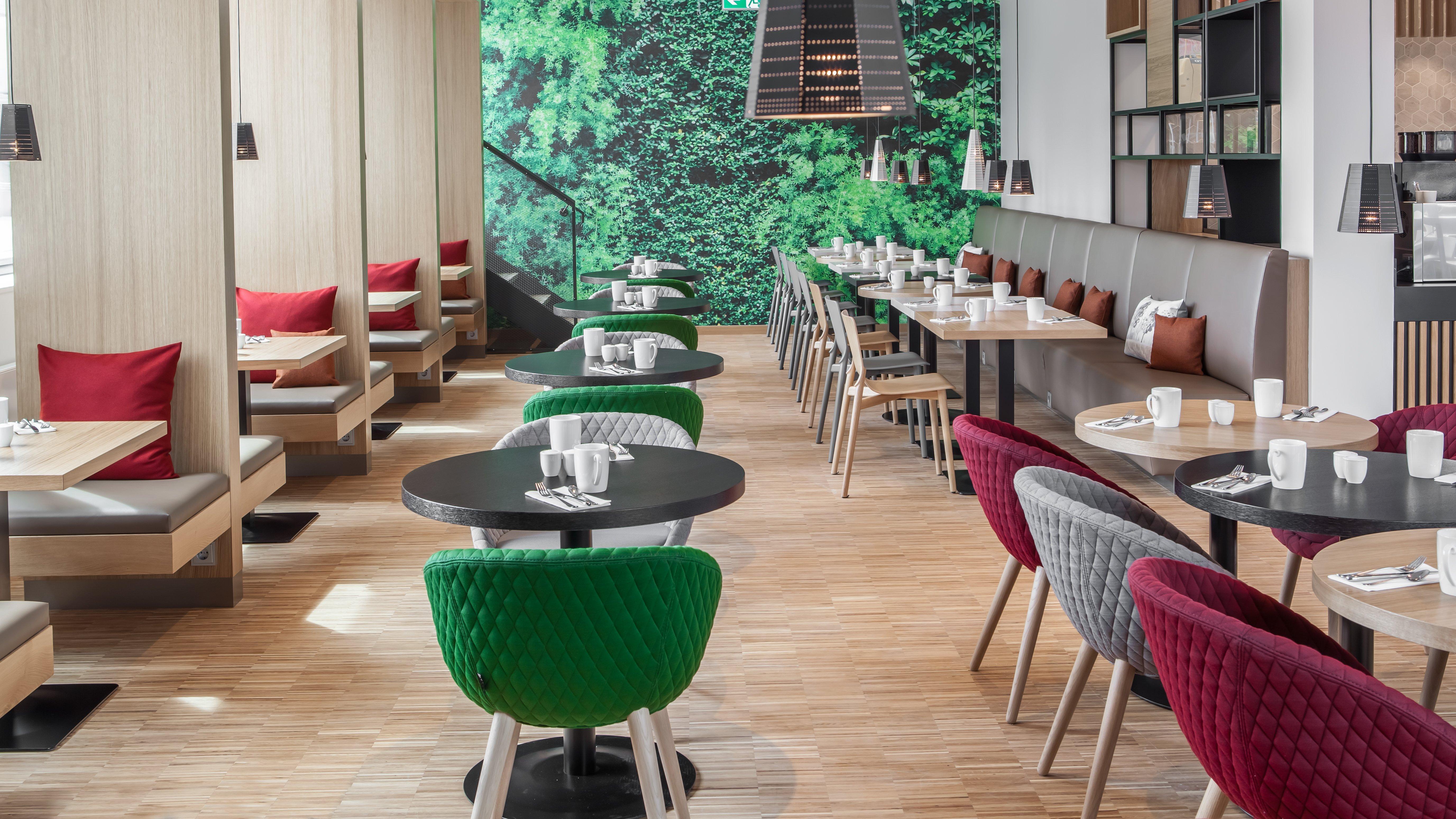 Holiday Inn Munich - Leuchtenbergring By Ihg Bagian luar foto