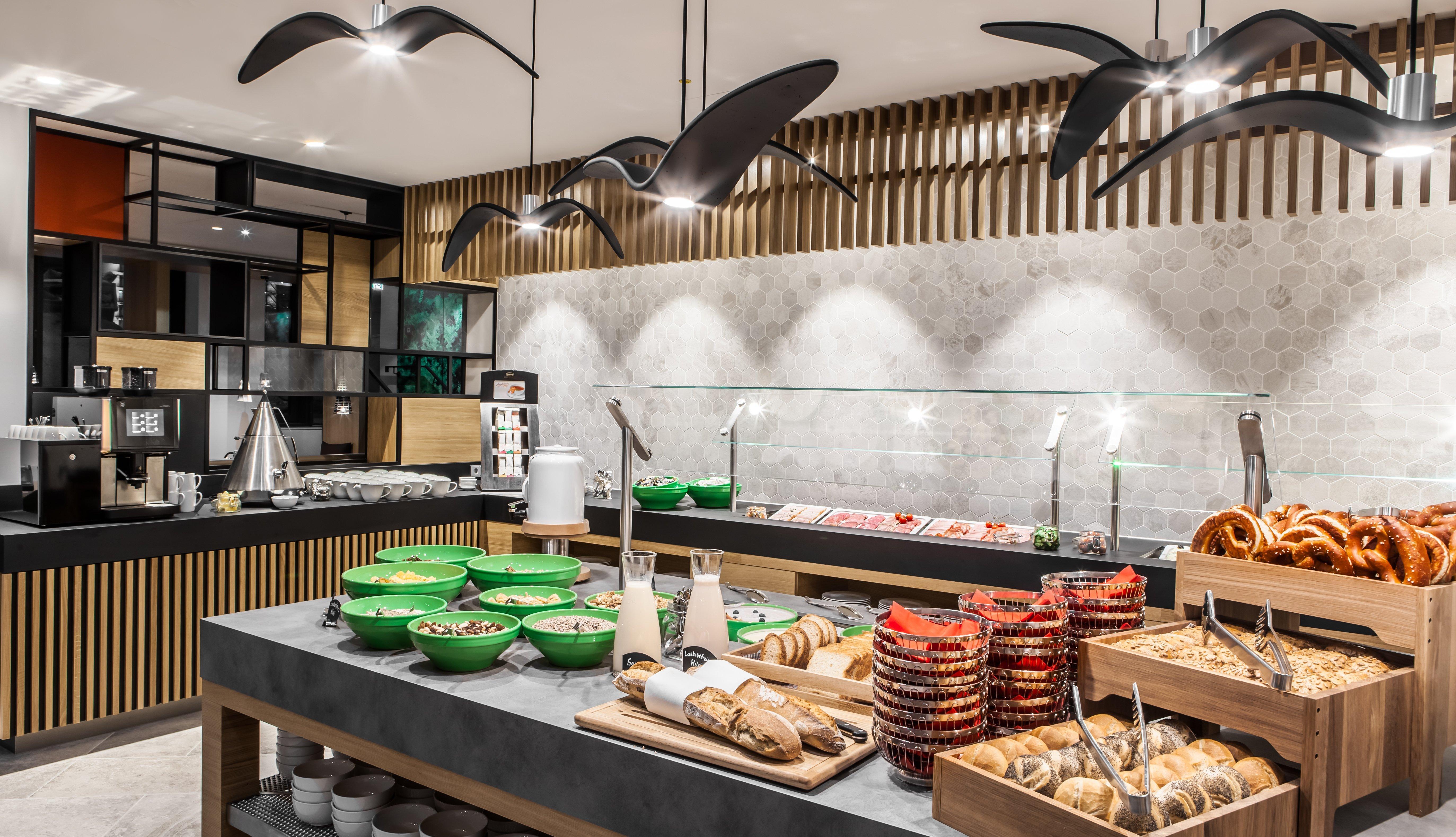 Holiday Inn Munich - Leuchtenbergring By Ihg Bagian luar foto
